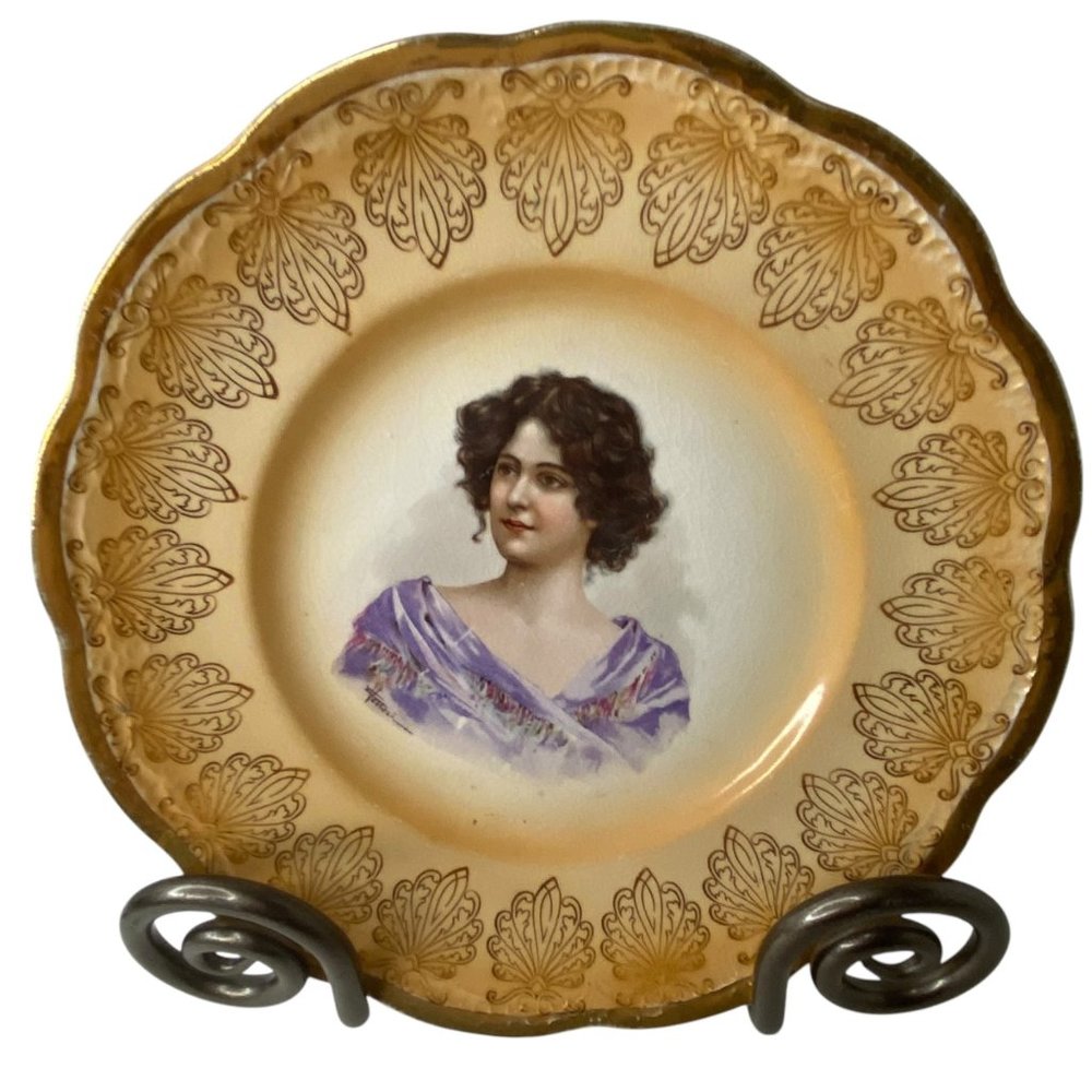 Antique TS&T Portrait Plate Lady‎ Purple Dress Gold Signed Vettori USA 9"